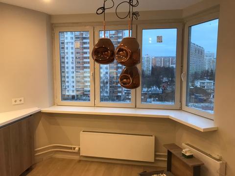 Подоконник эркерный из искусственного камня Grandex P-104 Pure White